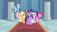 Main 6 glad S2E26