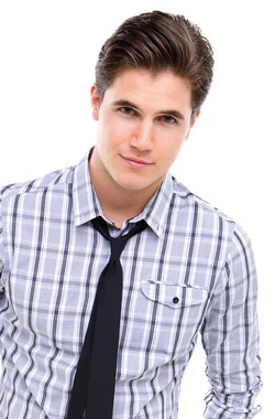 Robbie-Amell