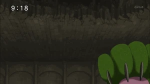 Salamander Sphinx Paw Attack2