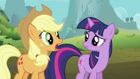 Applejack 'She could be anywhere' S2E02