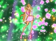 Flora Winx Magic Lovers