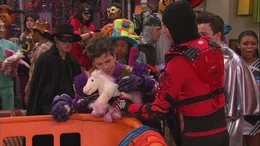 ICarly.S06E04.iHalfoween.720p.WEB-DL.AAC2.0.H.264-Genii-12-17-51-