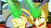 Worried Flim and Flam using magic 3 S02E15