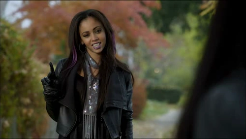 Evil Sarah - My Babysitter's a Vampire Wiki