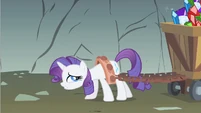 Rarity harness too tight S1E19