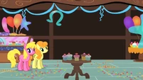 Cherry Berry and Golden Harvest watching Pinkie Pie S01E22