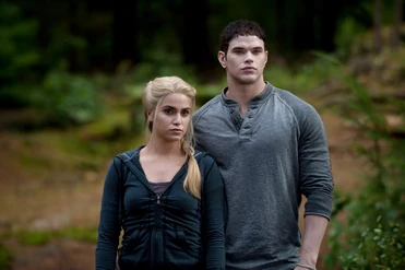 Eclipse-Rosalie and Emmett