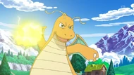 EP762 Dragonite usando Puño trueno