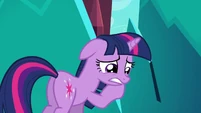 Twilight 'They may not be enough time to find a way to escape' S3E2
