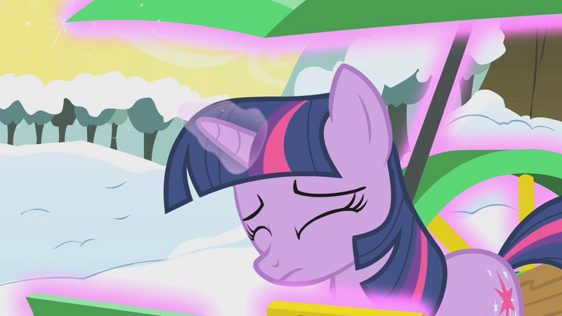 800px-Twilight_resorts_to_magic_S1E11.png