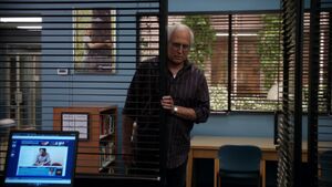 2x14-Pierce enters