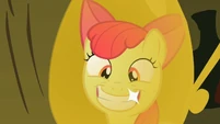 Apple Bloom smiling that her tooth is back S2E6