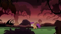 Scootaloo running S3E06