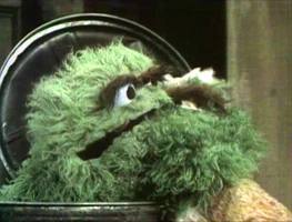 SesameStreet-MuppetKiss-GrannyGrouch&Oscar