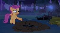 Scootaloo 'Here you go!' S3E06