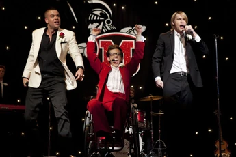 GLEE-Prom-Queen-Season-2-Episode-20-2