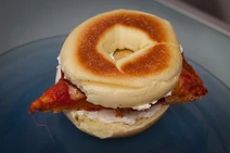 PIZZA BAGEL