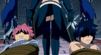 Knightwalker arrastando Natsu e Gray