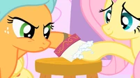 Applejack Manicure S1E26