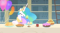 Celestia cupcake S01E22