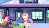 Fluttershy surprised "oh my goodness!" S03E11