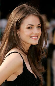Lucy-hale