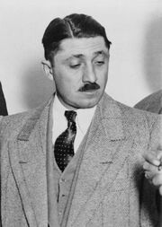 Frank-nitti-1881-1943-chicago-gangster-everett