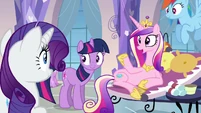 Rarity volunteers S03E12