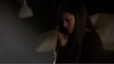 Elena-Gilbert-has-the-Pebble-Blue-Samsung-Galaxy-SIII-on-The-Vampire-Diaries-Season-4-Episode-2-Memorial