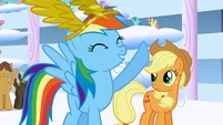 Rainbow Dash says "Best day ever!" again S1E16