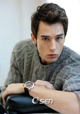 Julien-Kang