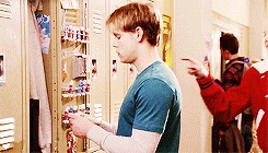 Tumblr mix7htzNGH1r4uj7fo2 250