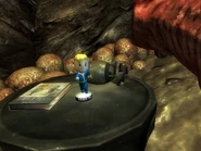 Deathclaw Sanctuary Bobblehead - Endurance