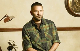Huck-square1