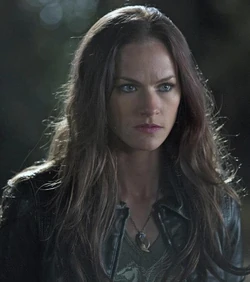 RikkiSeason6 Crop