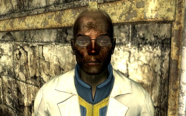 640px-FO3TheSurgeonMale