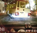 旺角小巴衝上行人路事件