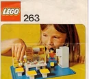 263 Complete Kitchen with 2 Figures