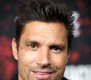 Manu Bennett