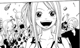 Eine fröhliche Lucy inmitten der Fairy-Tail-Gilde.