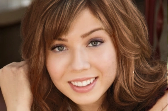 Hair_color_changing_jennette.png