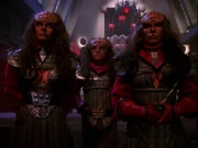 Lursa, Toral und B'Etor aus dem Haus des Duras