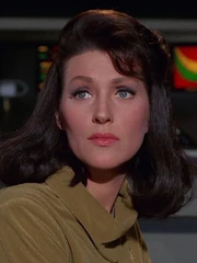 Majel Barrett als Nummer Eins in "Der Käfig"