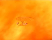 Die Enterprise in der Korona einer Sonne.