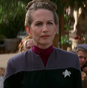 Lieutenant Curtis, a human female