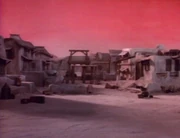 La Vieille Cité Bandi, avant sa destruction en 2364.