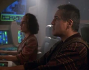 Chakotay et B'Elanna Torres aux commandes du Val Jean.