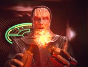 Dukat laat de Pah-wraith vrij