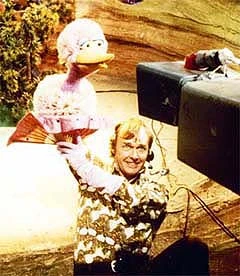 John Lovelady puppeteering on The Great Space Coaster, a non-Muppet series.
