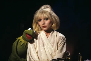 Debbie Harry and Kermit